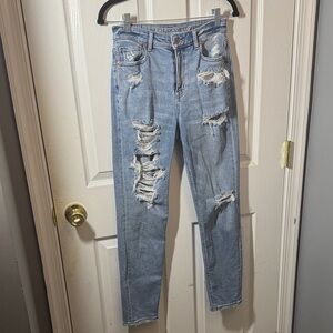 Distressed Light Blue American Eagle Jeans